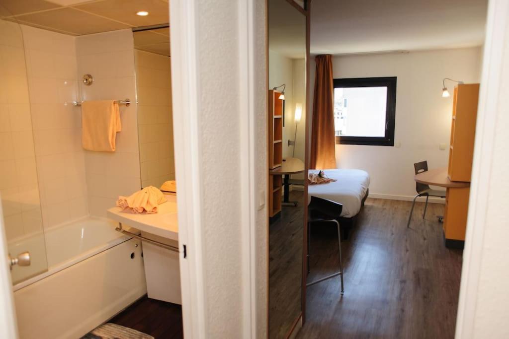 5 Minutes Du Zenith - Studio Chic Pantin Extérieur photo